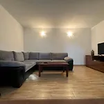 Cozy 아파트